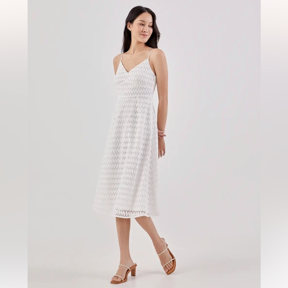 NWT Love Bonito Crochet Lace Dress (M)